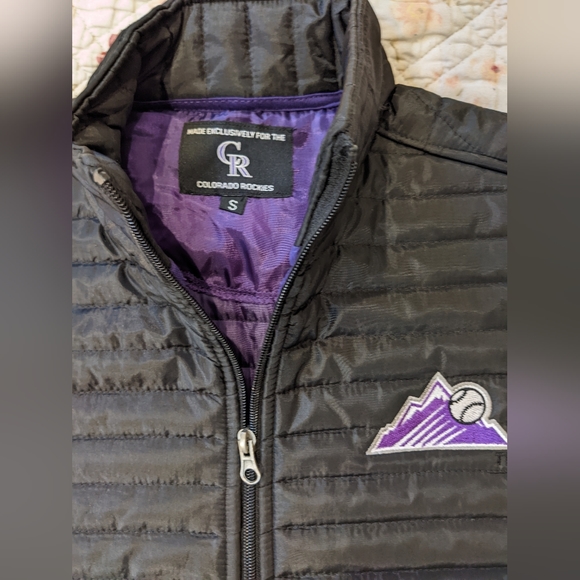 Colorado Rockies Exclusive Full Zip Winter Vest Unisex Small - Picture 3 of 3
